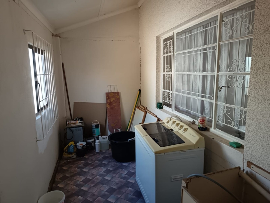 5 Bedroom Property for Sale in New Park Northern Cape